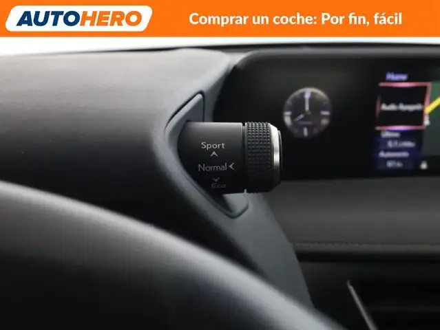 Lexus Ux view 30
