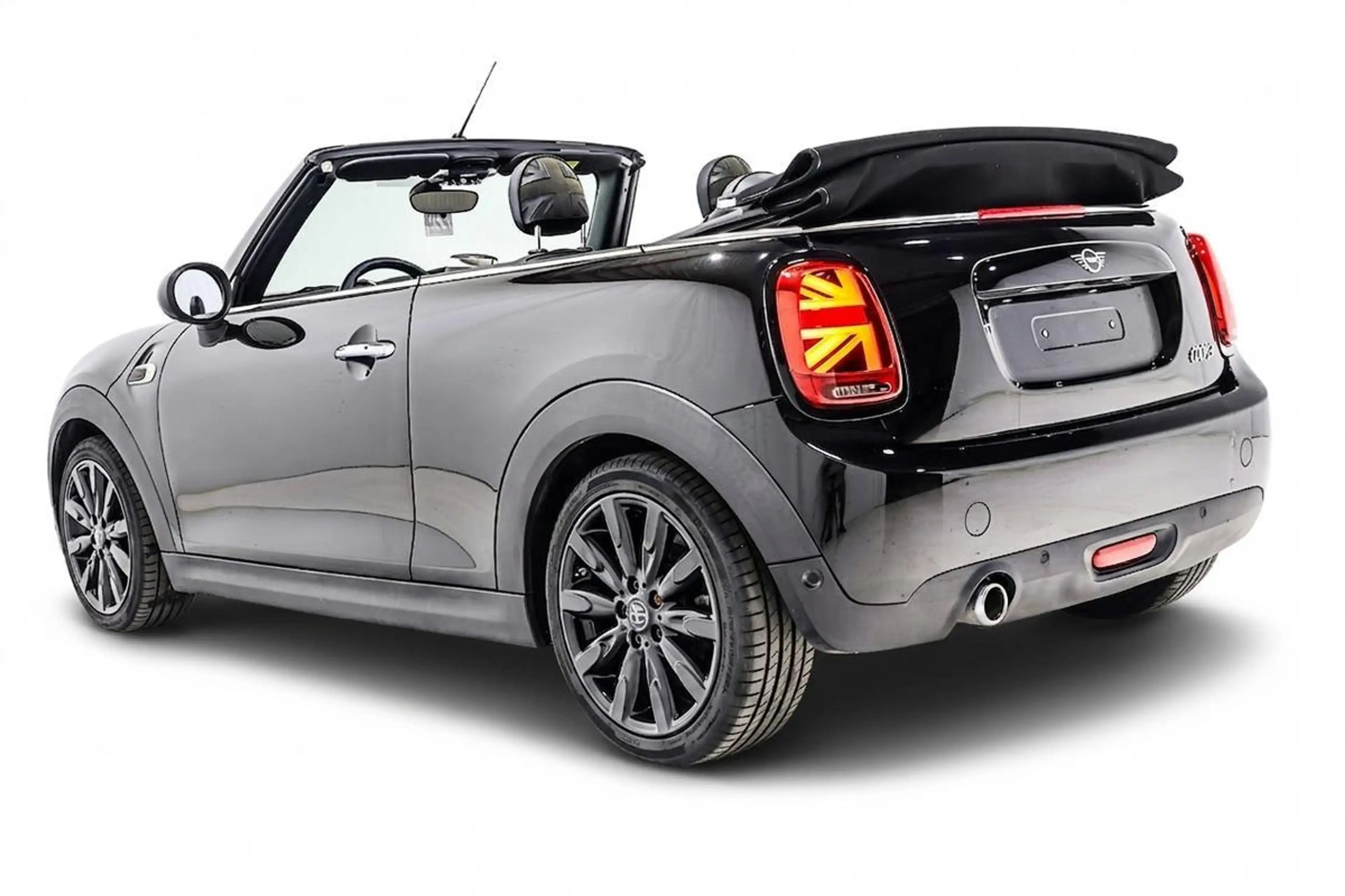 MINI Cooper Cabrio 1.5 T 136 17 BLACK - LED - CUIR - GPS — photo 4