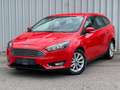 Ford Focus Turnier 1.0 125PS(*KLIMA*NAVI*AHK*TEMPO.*) Rot - thumbnail 1
