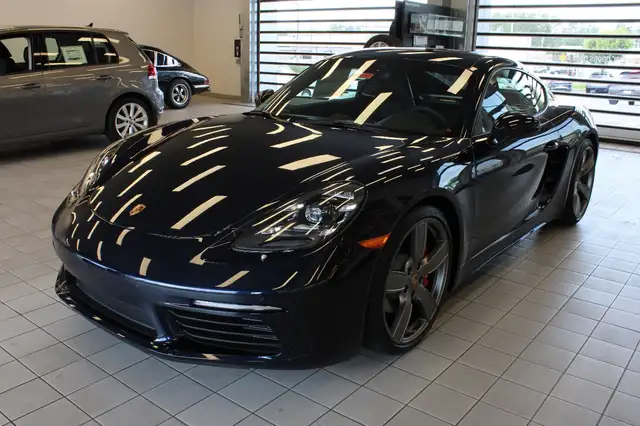 Porsche Cayman CAYMAN 718  1899,00  NOLEGGIO LUNGO TERMINE