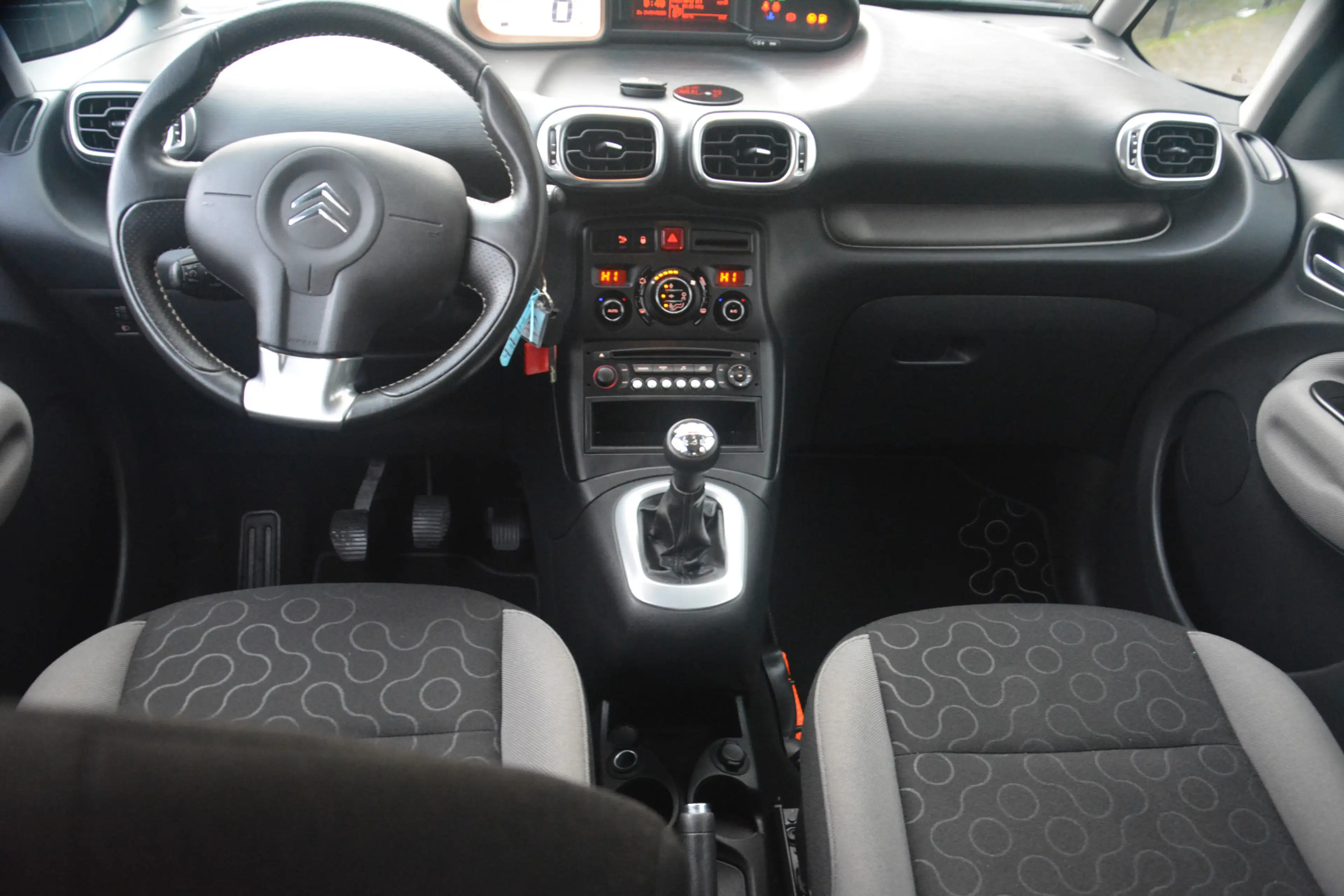 Citroen C3 Picasso 1.4 VTi Collection 1e eigenaar 48459 NAP laatste b — photo 2