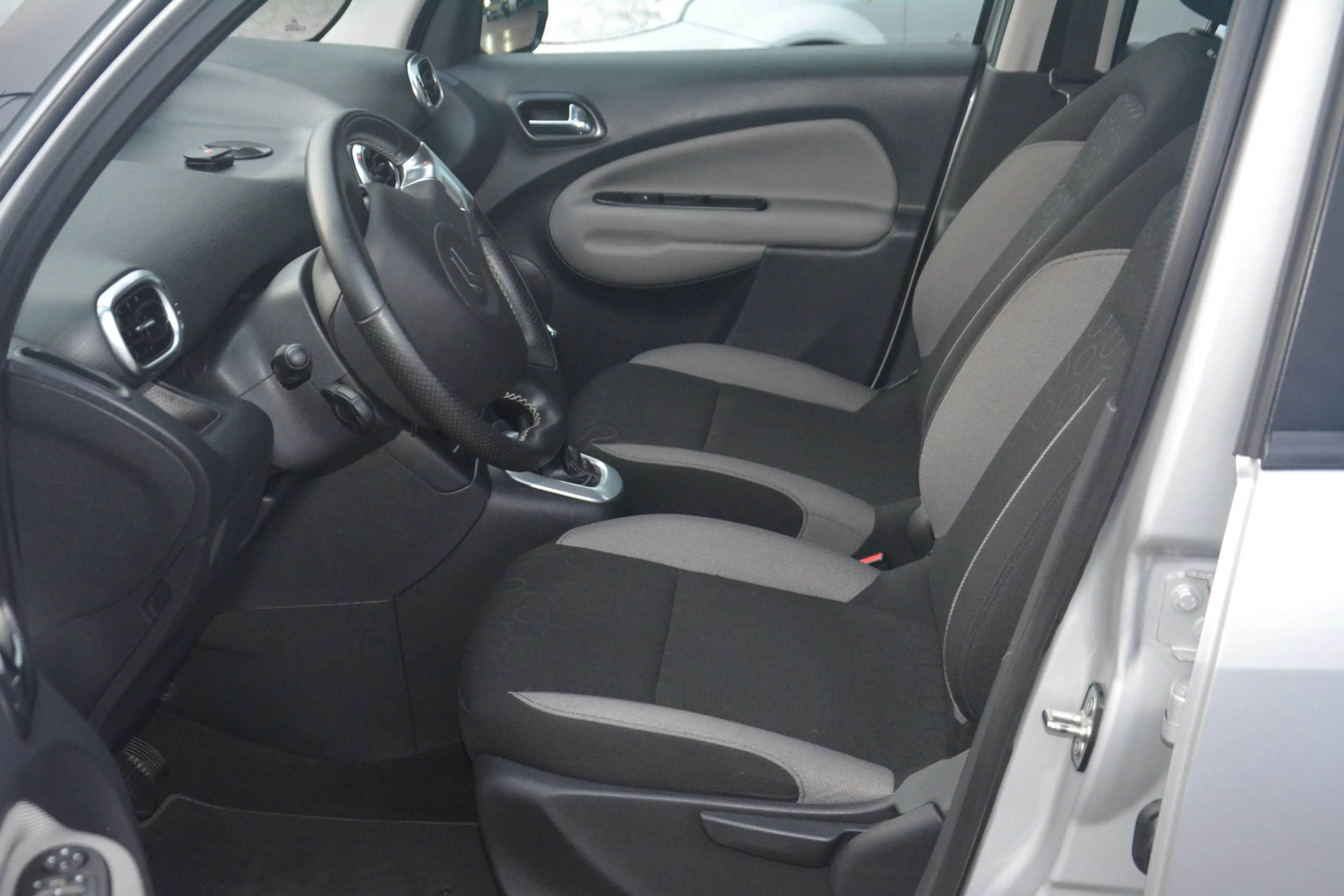 Citroen C3 Picasso 1.4 VTi Collection 1e eigenaar 48459 NAP laatste b — photo 11