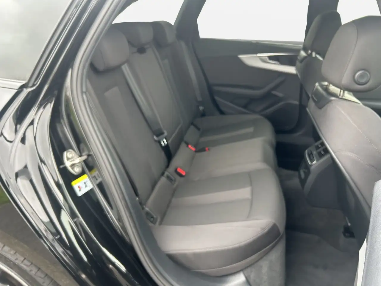 Audi A4 40 TDI QUATT S LINE COMPETITION *MATRIX 15