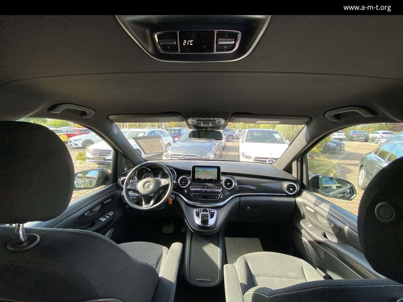 Mercedes-Benz V 250