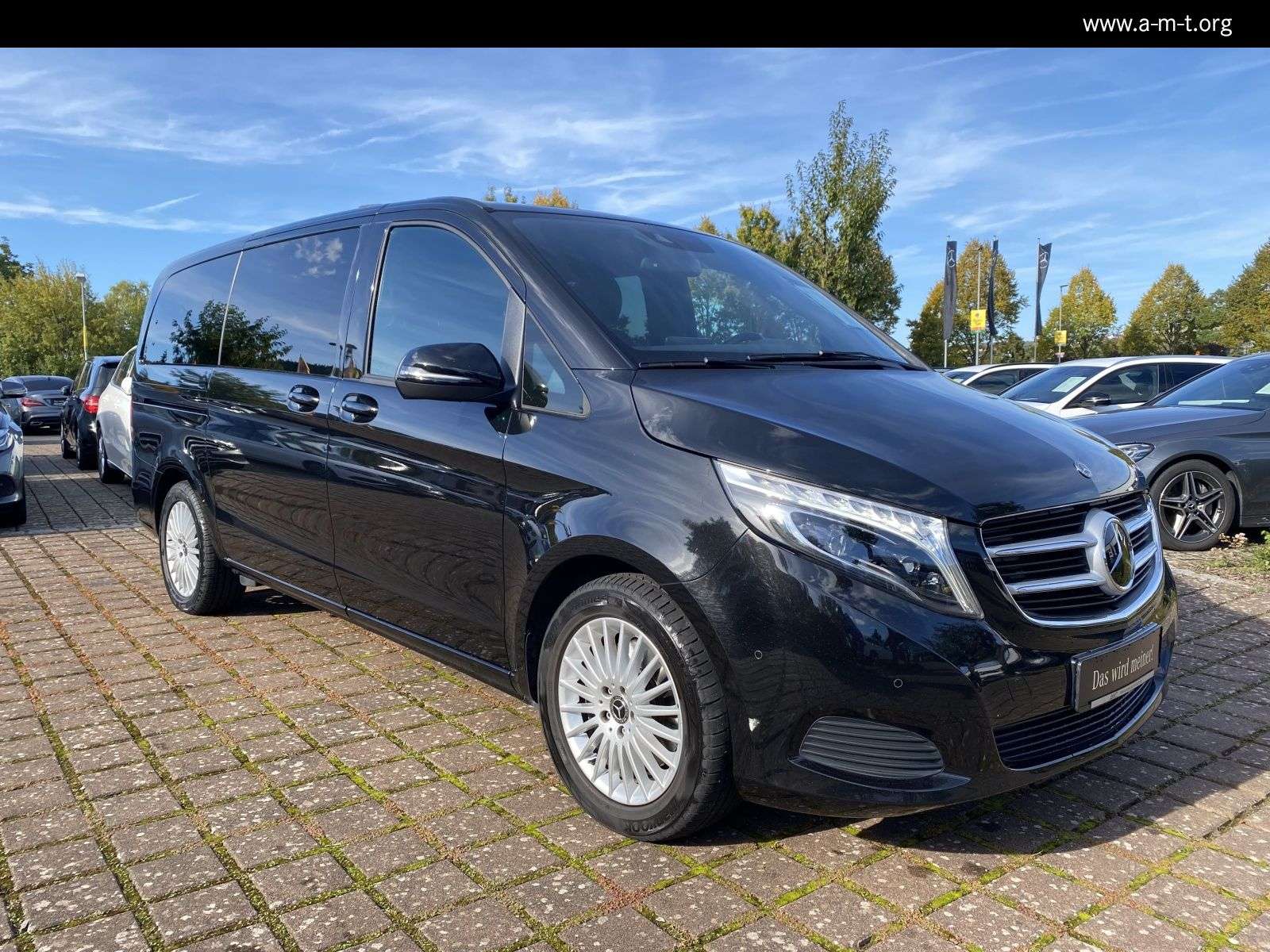 Mercedes-Benz V 250