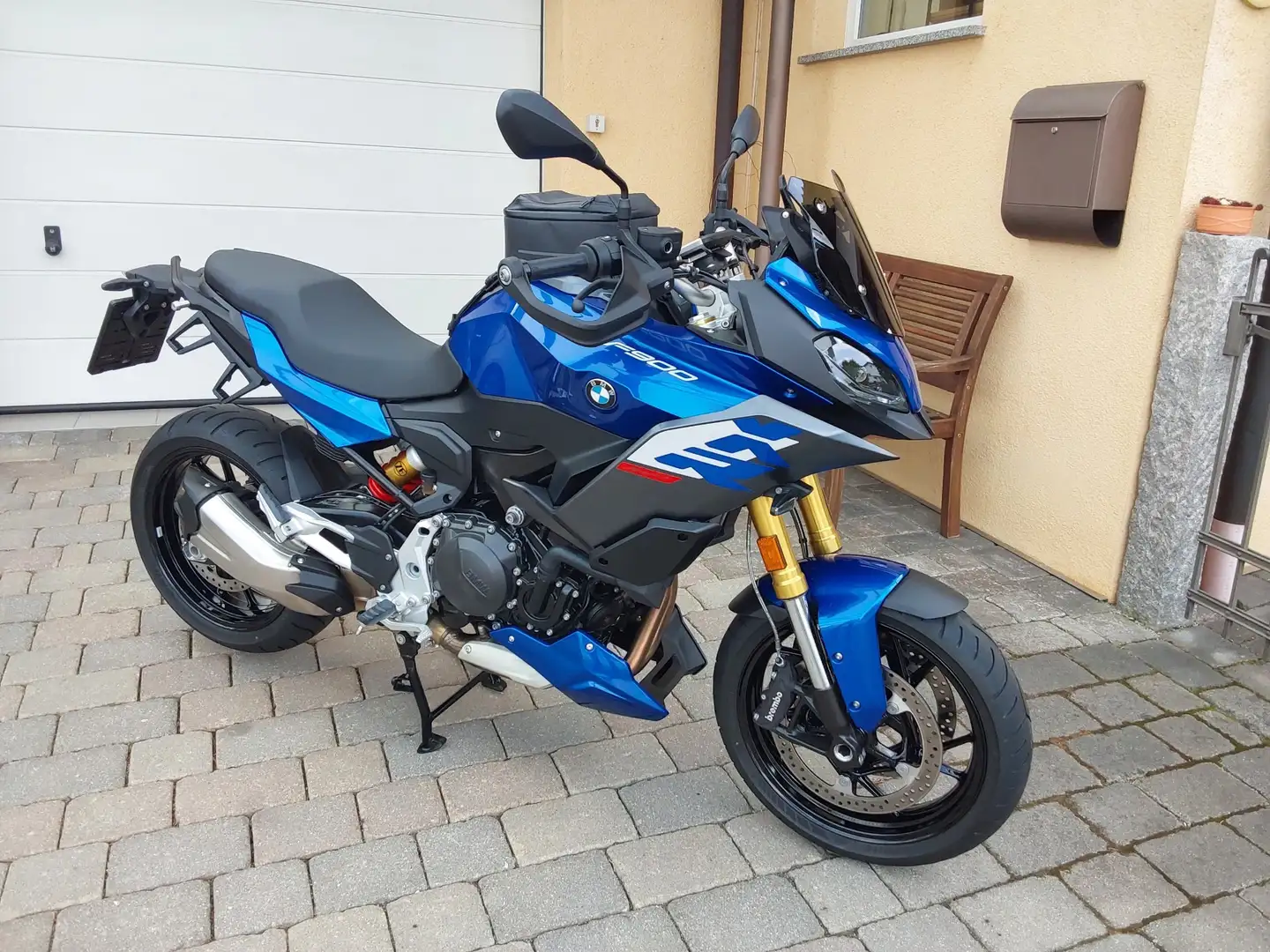 BMW F 900 XR Sport Albastru - 2