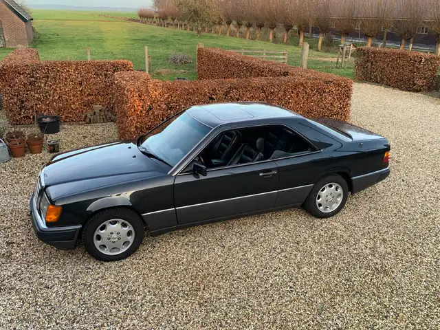 Mercedes-Benz 300 300 CE-24 Klepper Perfect