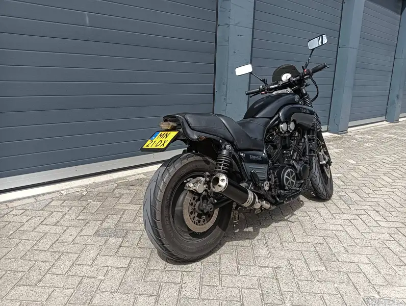 Yamaha VMAX - foto 6