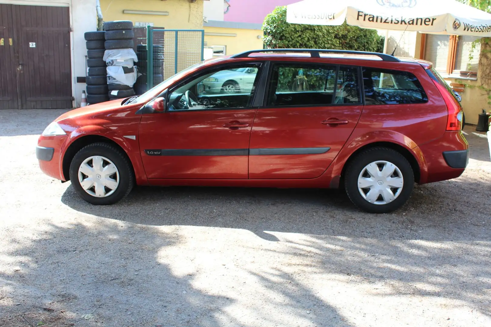 Renault Megane II Grandtour Avantage*TÜV 06/2026* Rot - 2