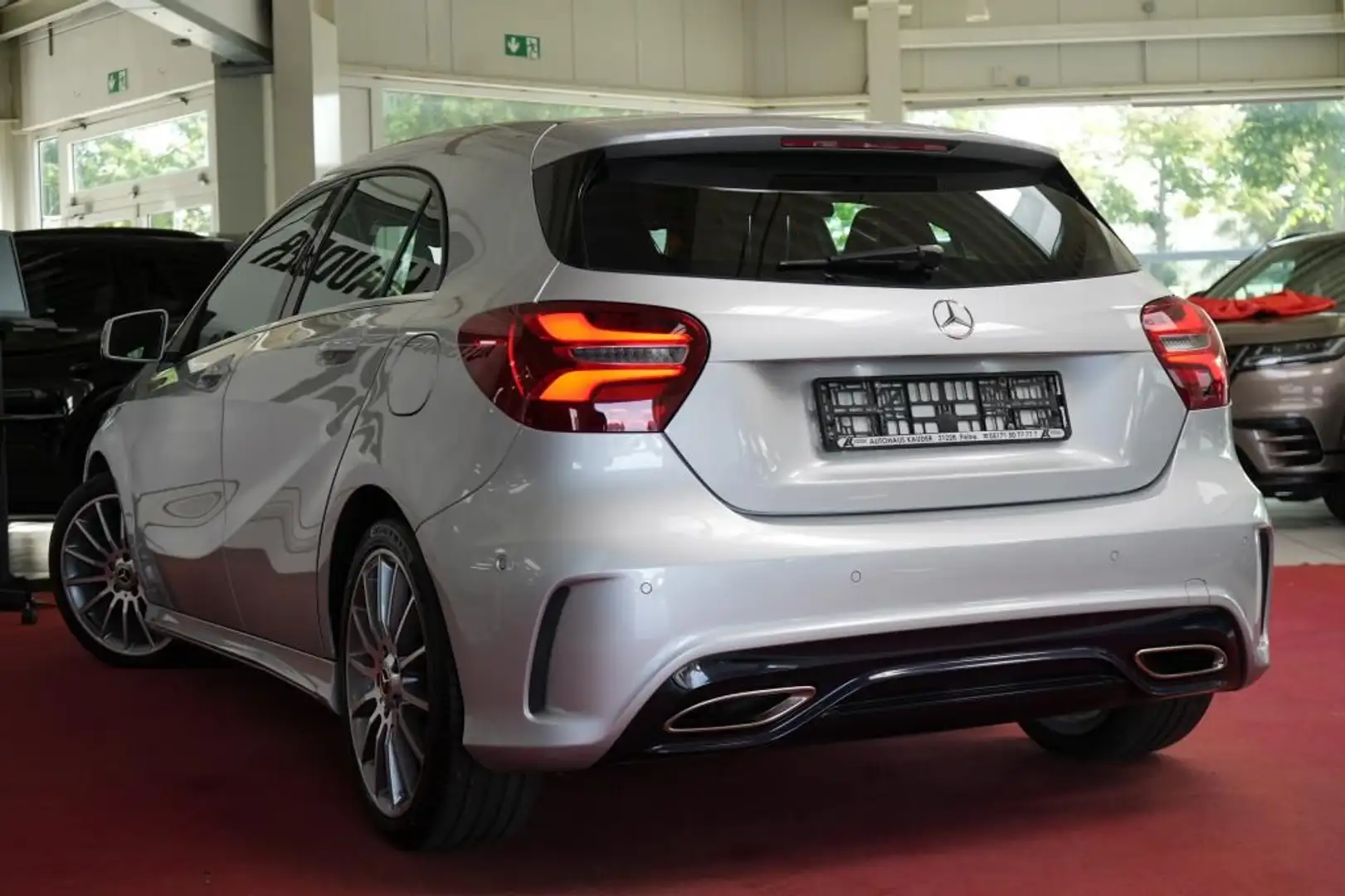 Mercedes-Benz A 200 AMG Line  *LED*Kamera* Argent - 2