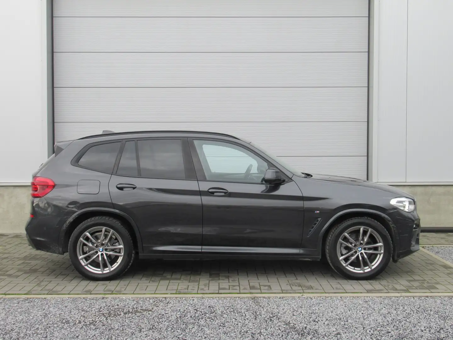BMW X3 xDrive 2.0i Aut. M-SPORT /€21.990 netto / Leder Negro - 2