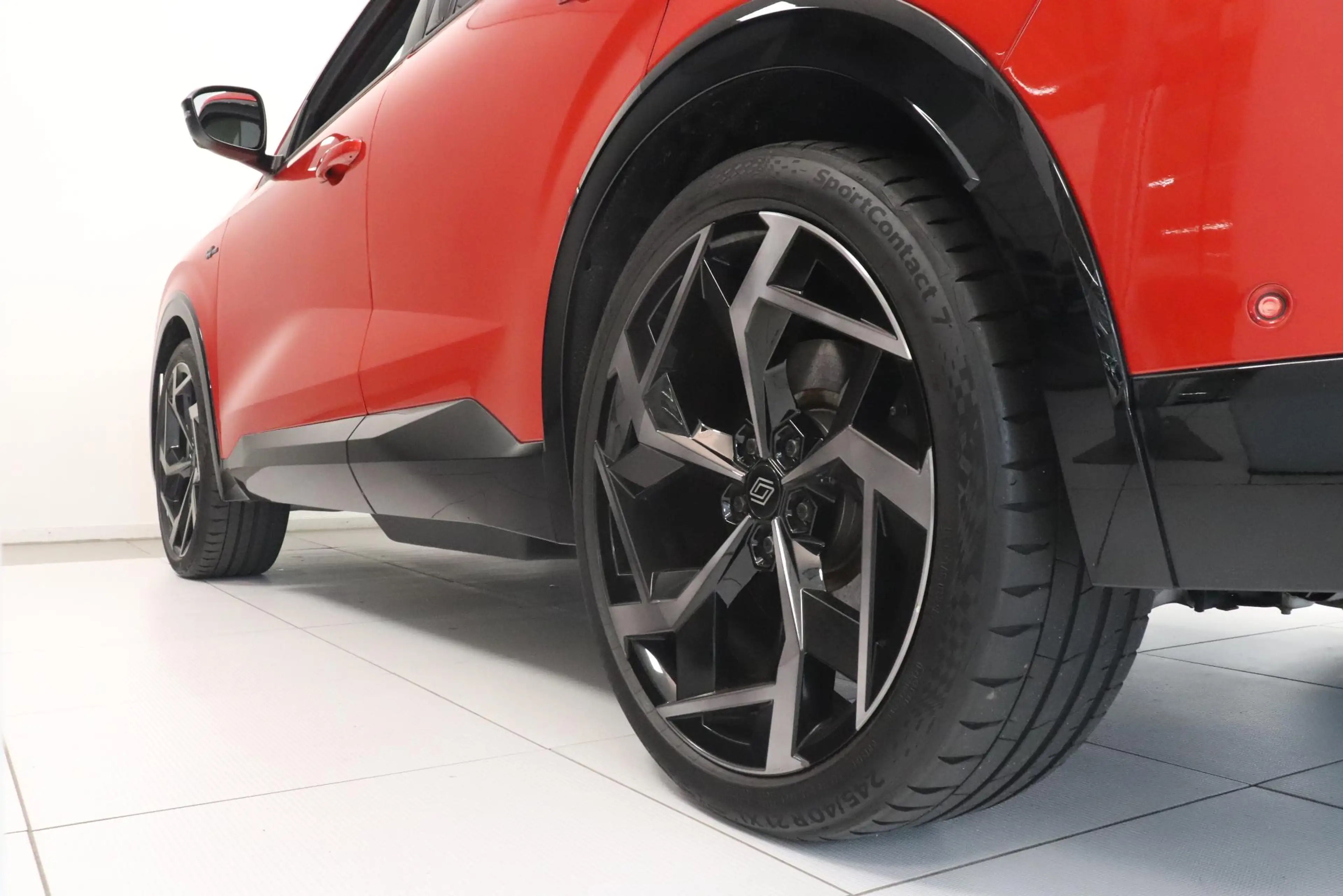 Renault Rafale 1.2 E-Tech 4x4 plug-in hybrid 300 atelier Alpine | — photo 19