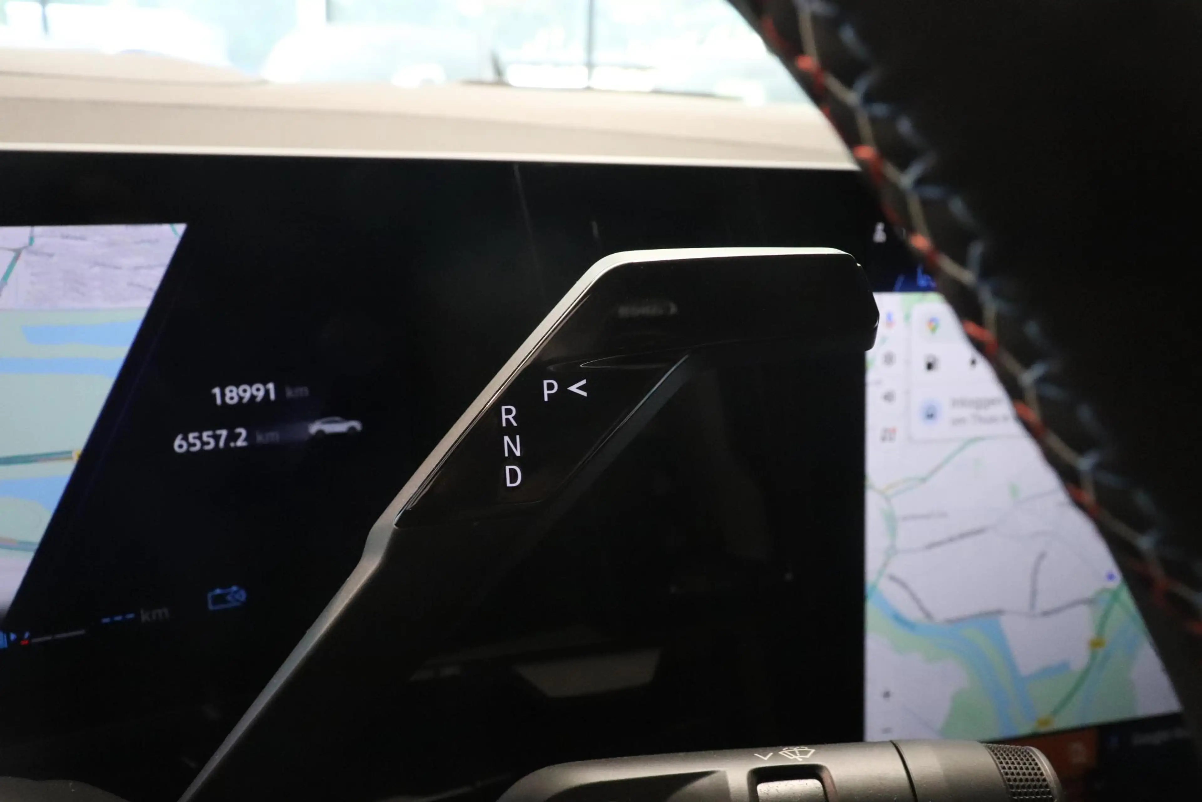 Renault Rafale 1.2 E-Tech 4x4 plug-in hybrid 300 atelier Alpine | — photo 27