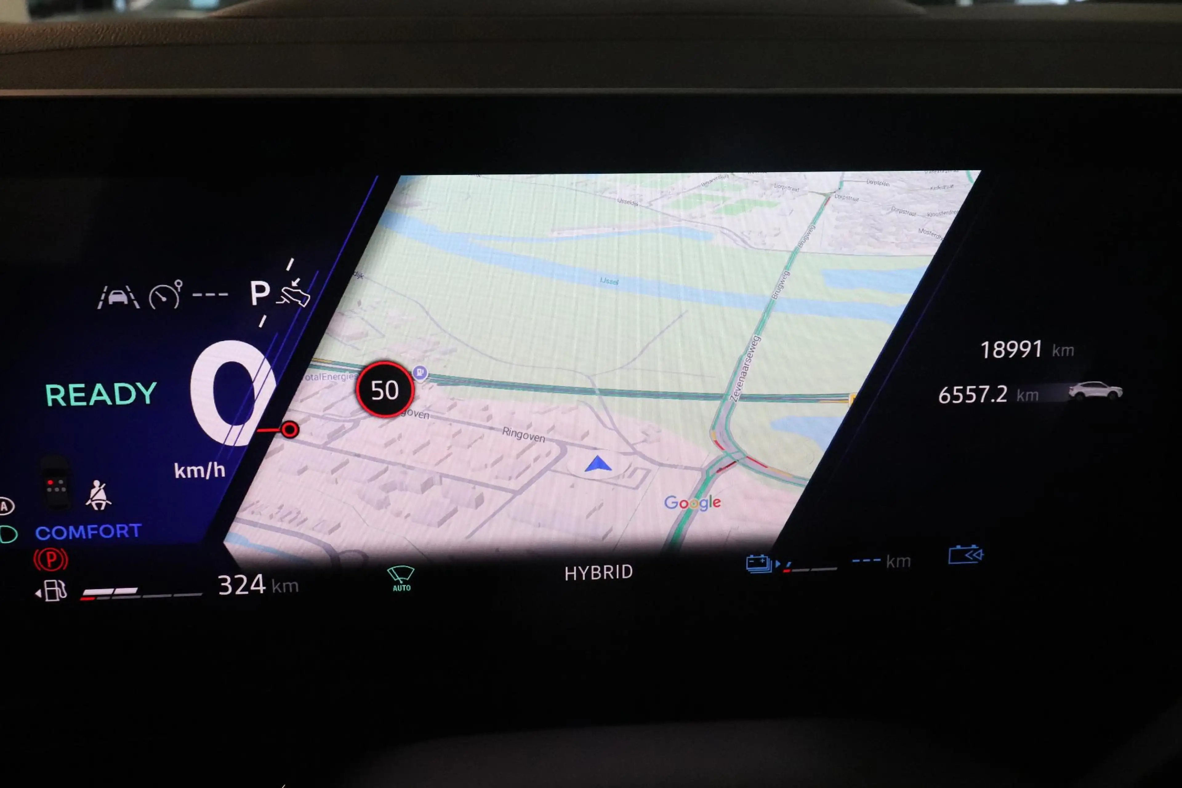 Renault Rafale 1.2 E-Tech 4x4 plug-in hybrid 300 atelier Alpine | — photo 4