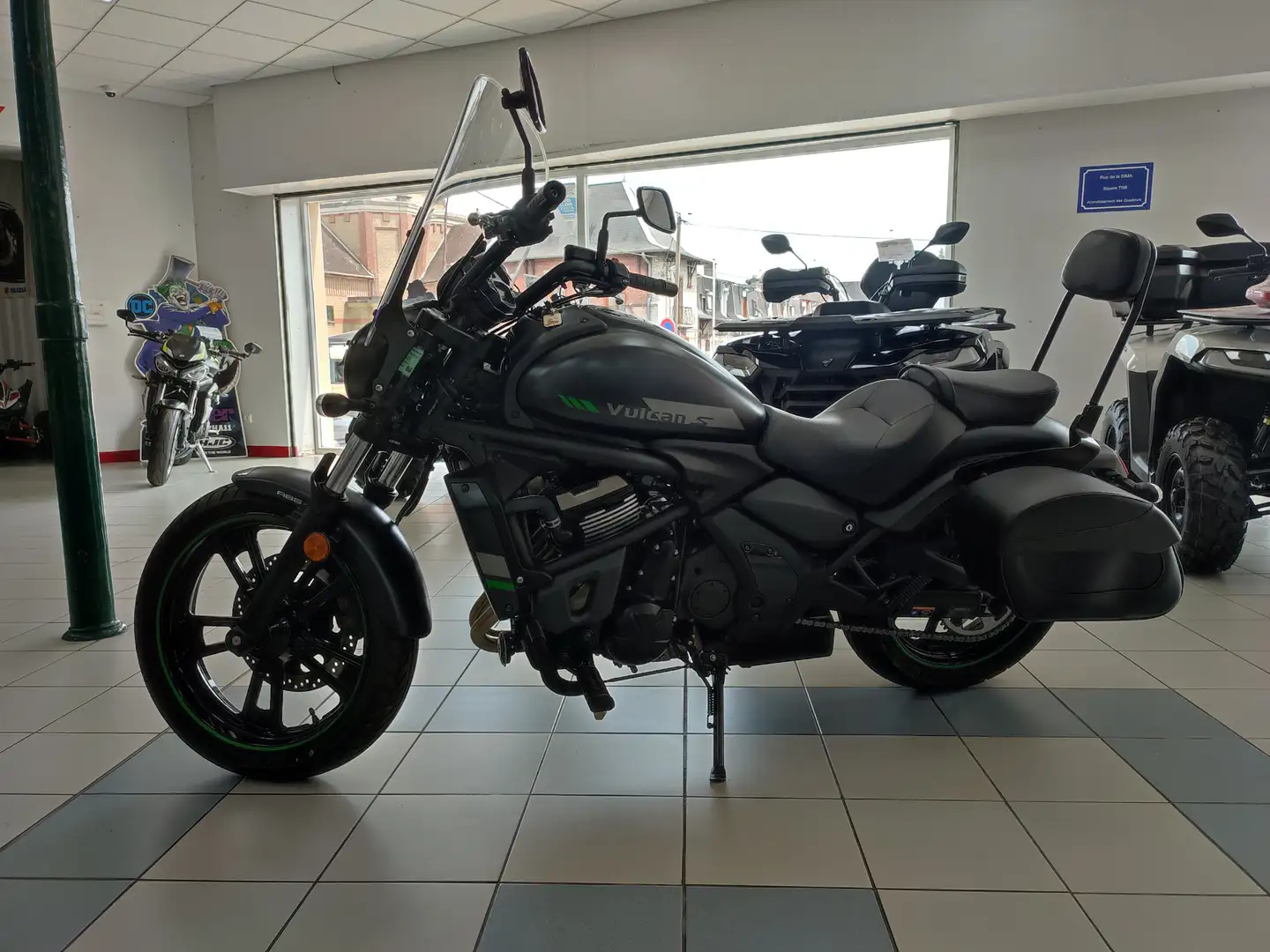 Kawasaki Negro - 1