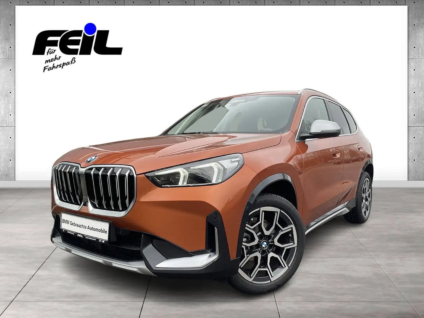 BMW X1 sDrive18d sDrive xLine Head-Up HK HiFi DAB Orange - 1