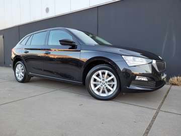 1.6 TDi*AUT.*AMBITION*LED*NAVI*PTS*VIRTUAL COCKPIT