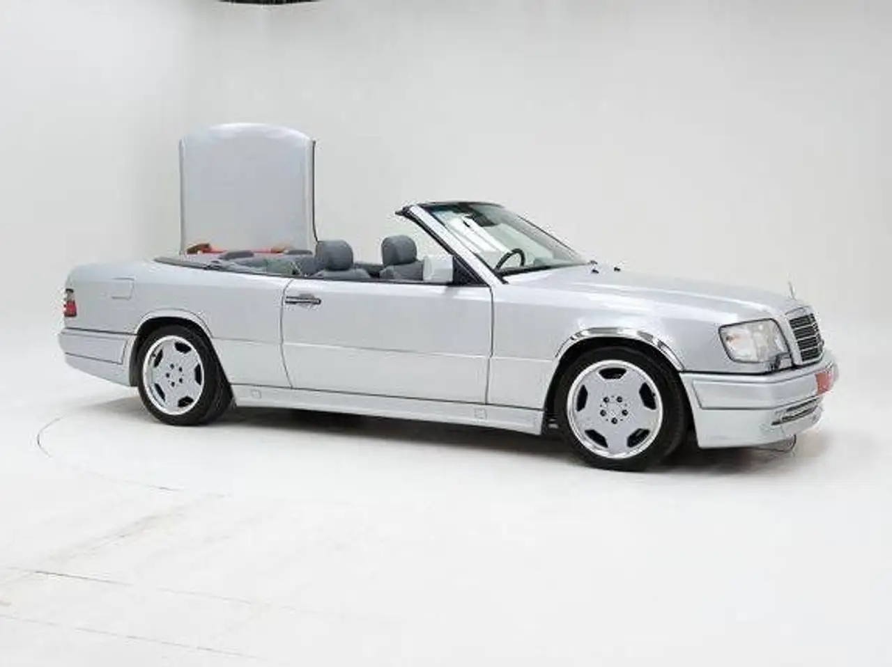 Mercedes-Benz E 36 AMG + Hardtop '95 CH22981, foto 3