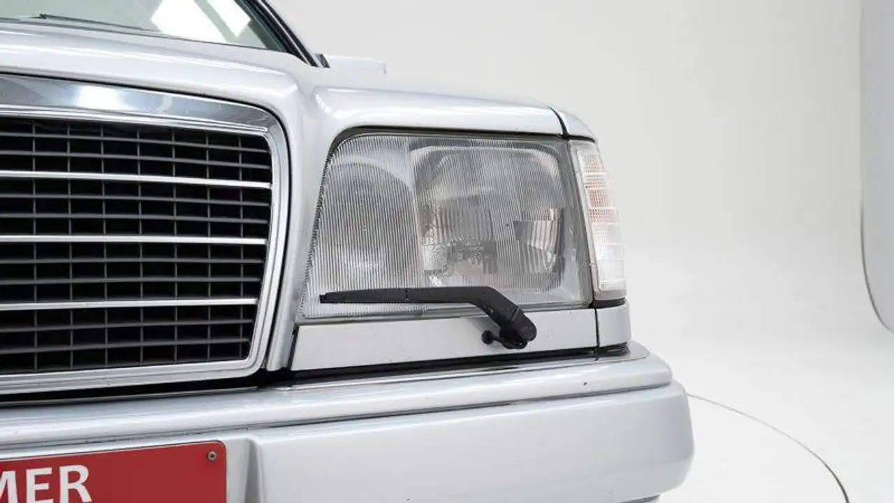 Mercedes-Benz E 36 AMG + Hardtop '95 CH22981, foto 11