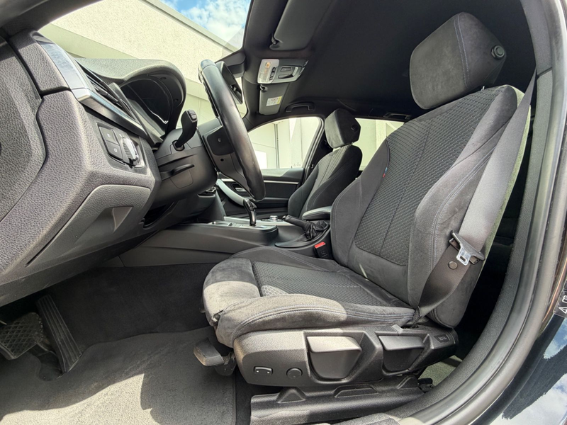 BMW 320 d xDrive M Sport LED+KEYLESS+NAVI+HIFI+PDC — photo 17