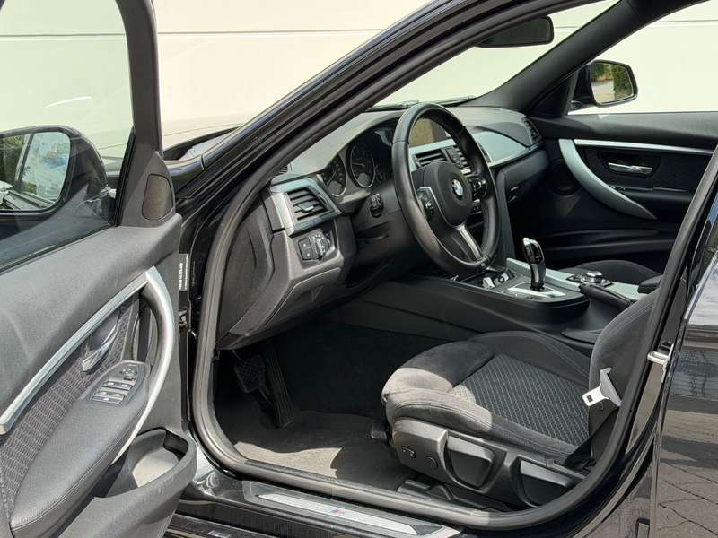 BMW 320 d xDrive M Sport LED+KEYLESS+NAVI+HIFI+PDC — photo 13