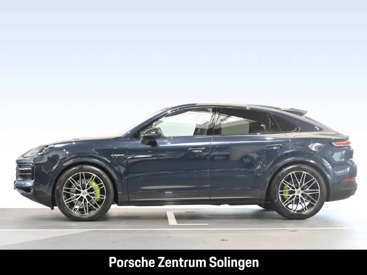 Porsche Cayenne E-Hybrid Coupe Bose Surround Abstand 21'' Blau - 2