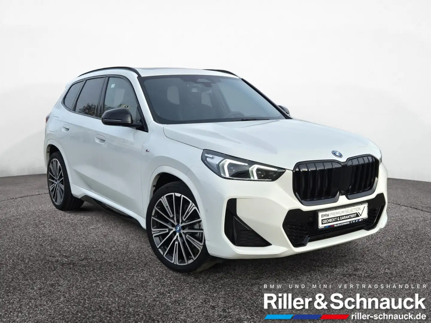 BMW X1 xDrive30e M Sport PANO+HUD+ACC+360°KAM+20Z Weiß - 2
