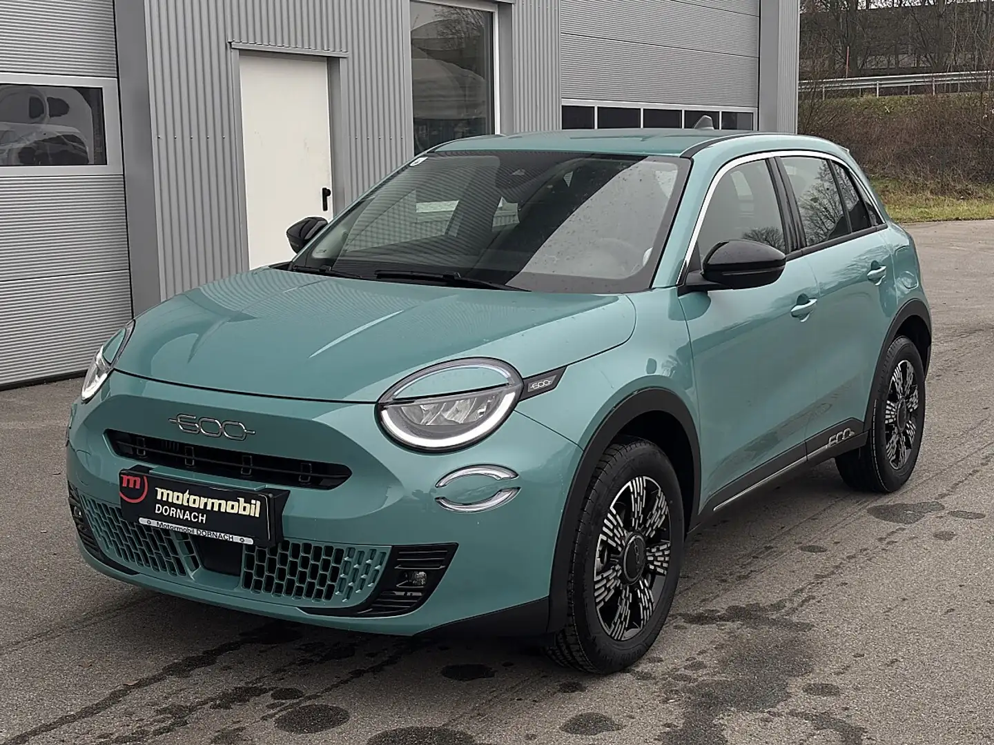Fiat 600 POP Hybrid mHEV 110 6-Gang eDCT Blau - 1