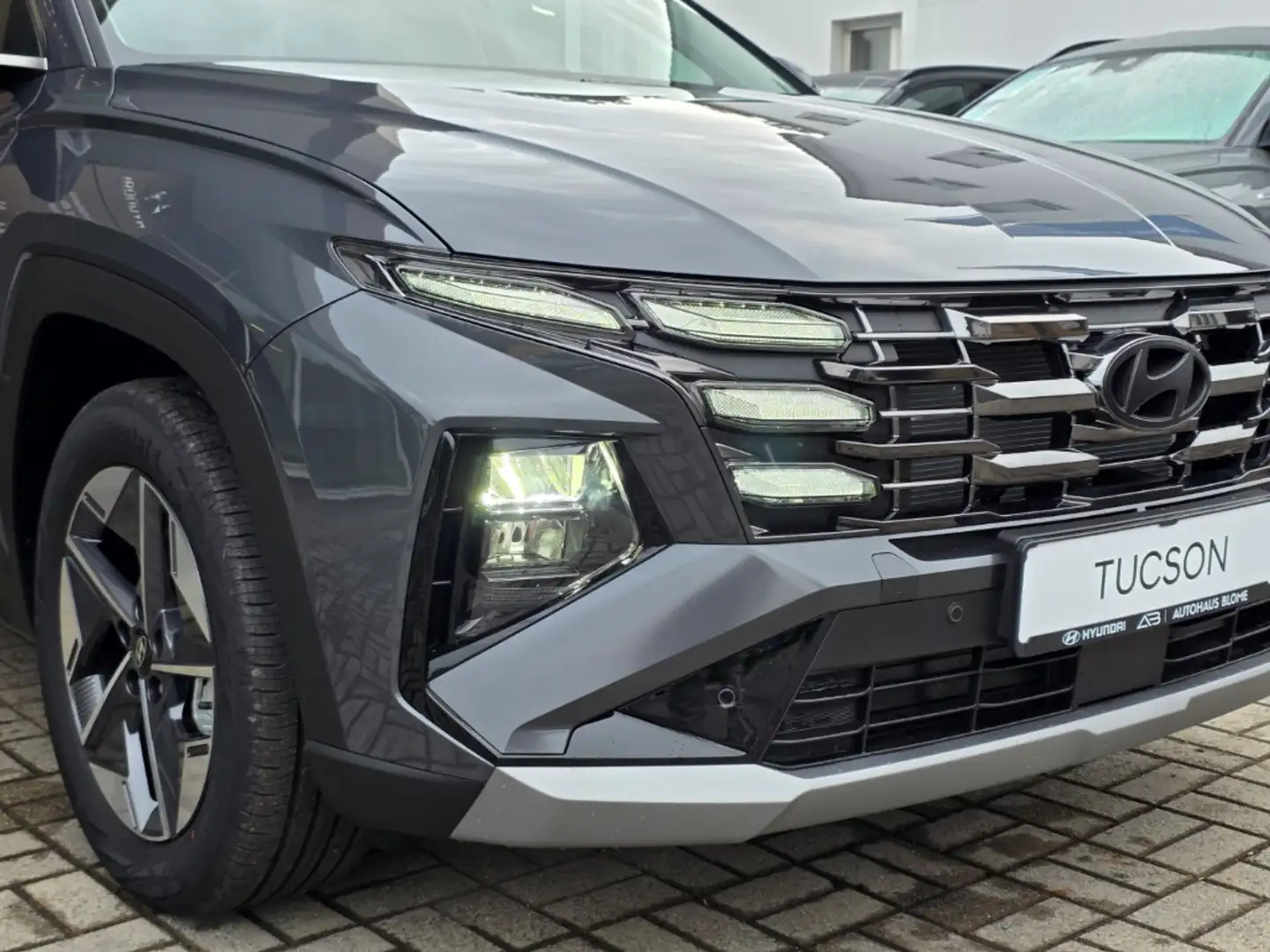 Hyundai TUCSON 1.6 T-GDI 7-DCT TREND MY26, Navi, Kamera, CarPlay, Grigio - 2