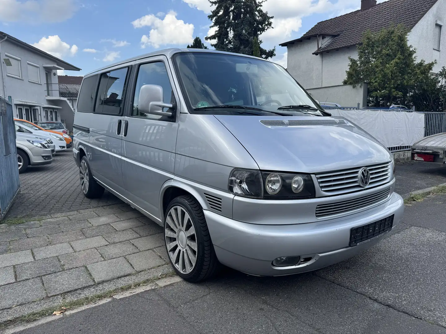 Volkswagen T4 Multivan EuroVan *Klimaauto*Tempomat*LPG Stříbrná - 1
