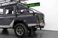Land Rover Defender 110 Tomb Raider Edition/TEILRESTAURIERT Grijs - thumbnail 9