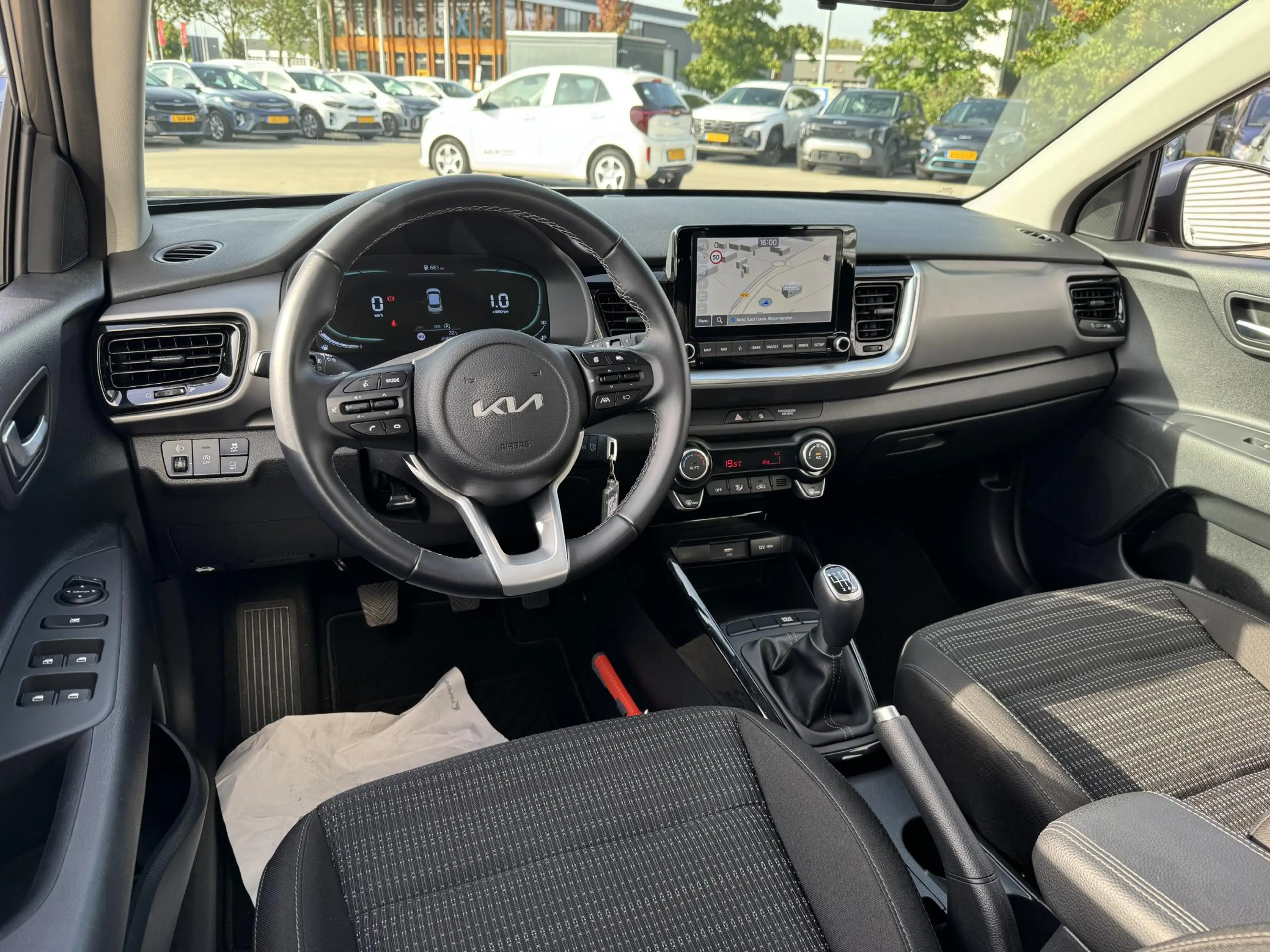 Kia Stonic 1.0 T-GDi MHEV DynamicLine Clima | Cruise | Navi | — photo 5