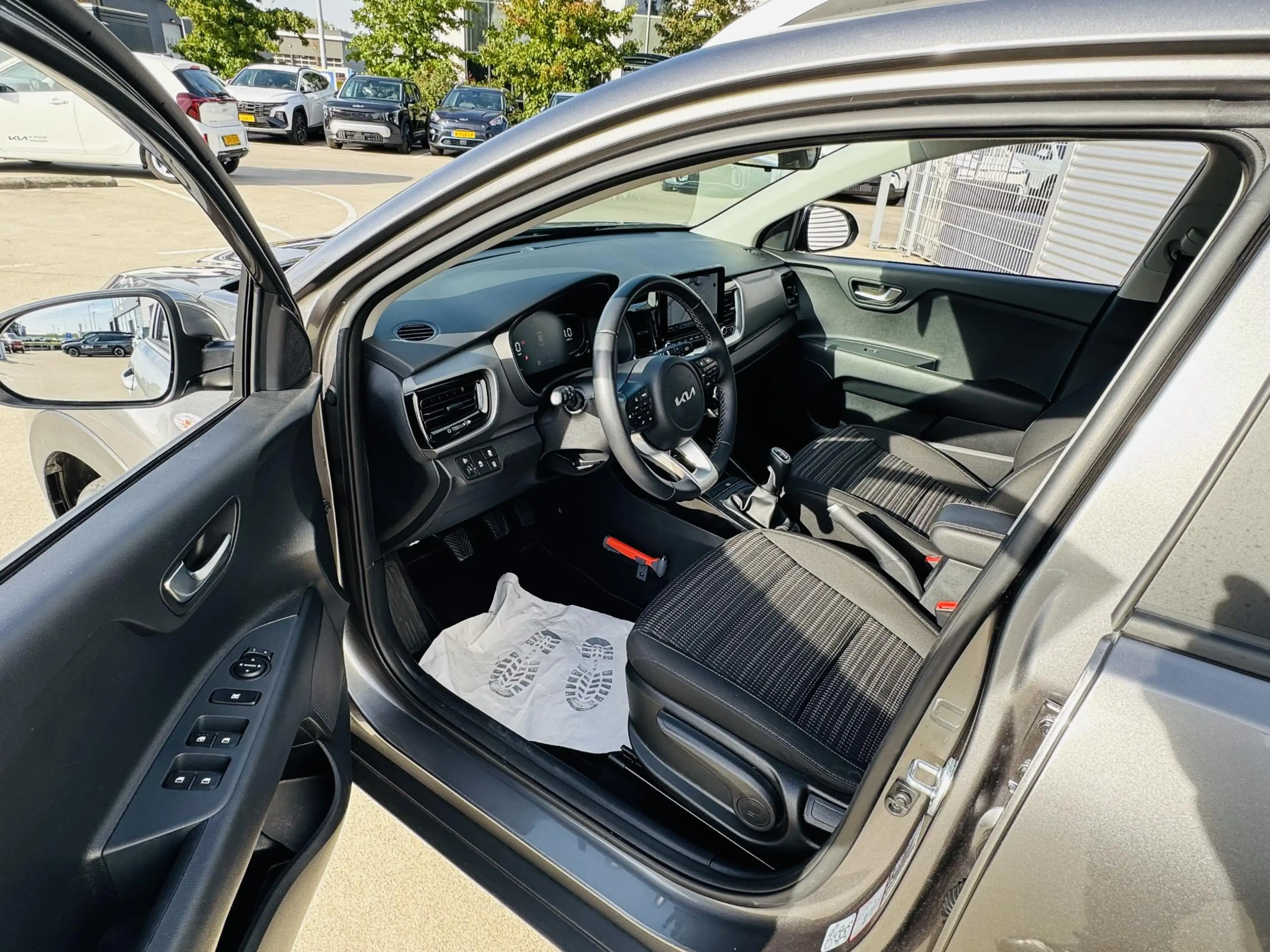 Kia Stonic 1.0 T-GDi MHEV DynamicLine Clima | Cruise | Navi | — photo 3