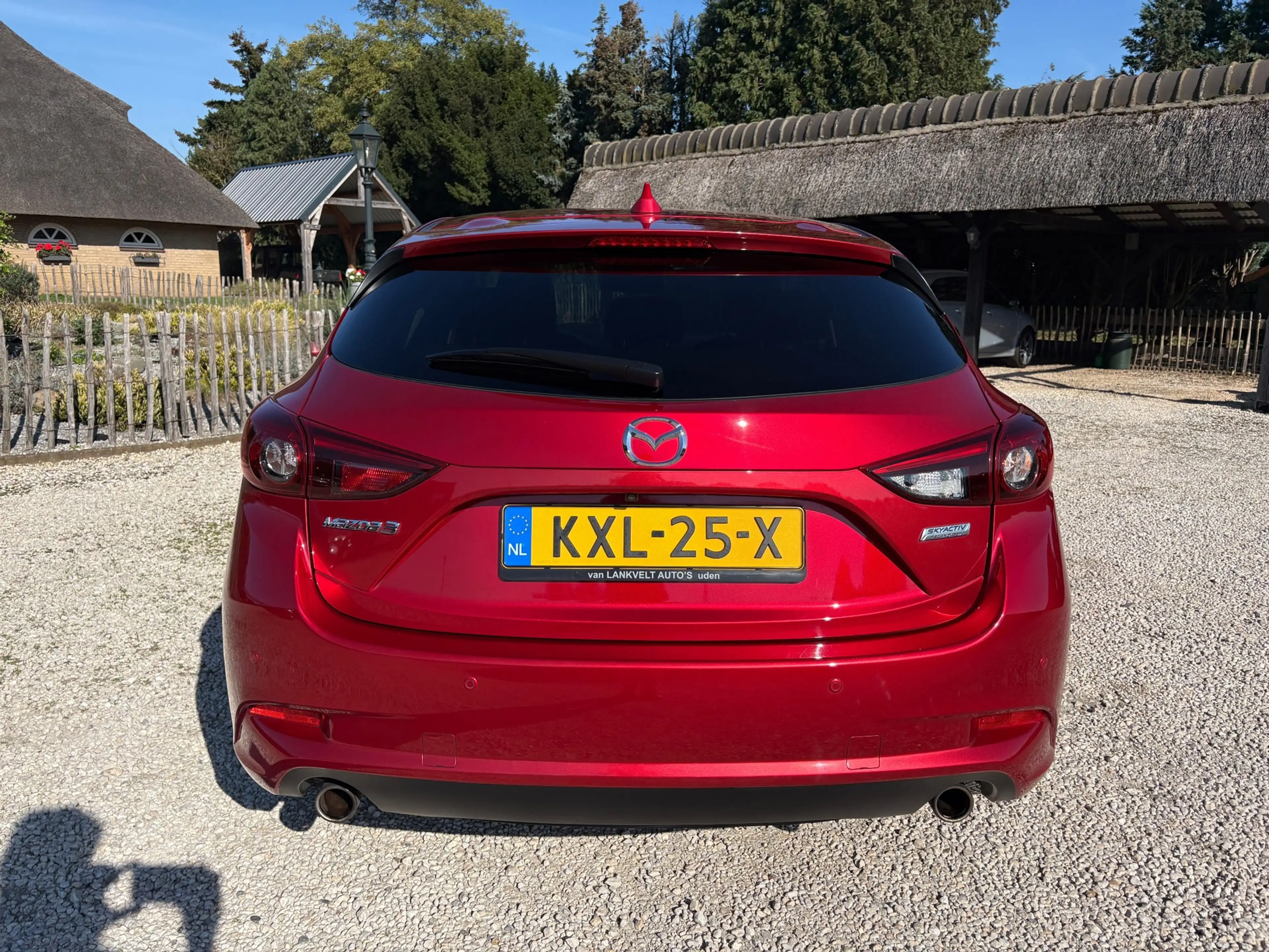 Mazda 3 2.0 SkyActiv-G 120 GT-M Leder, Apple Carplay, Stoe — photo 5