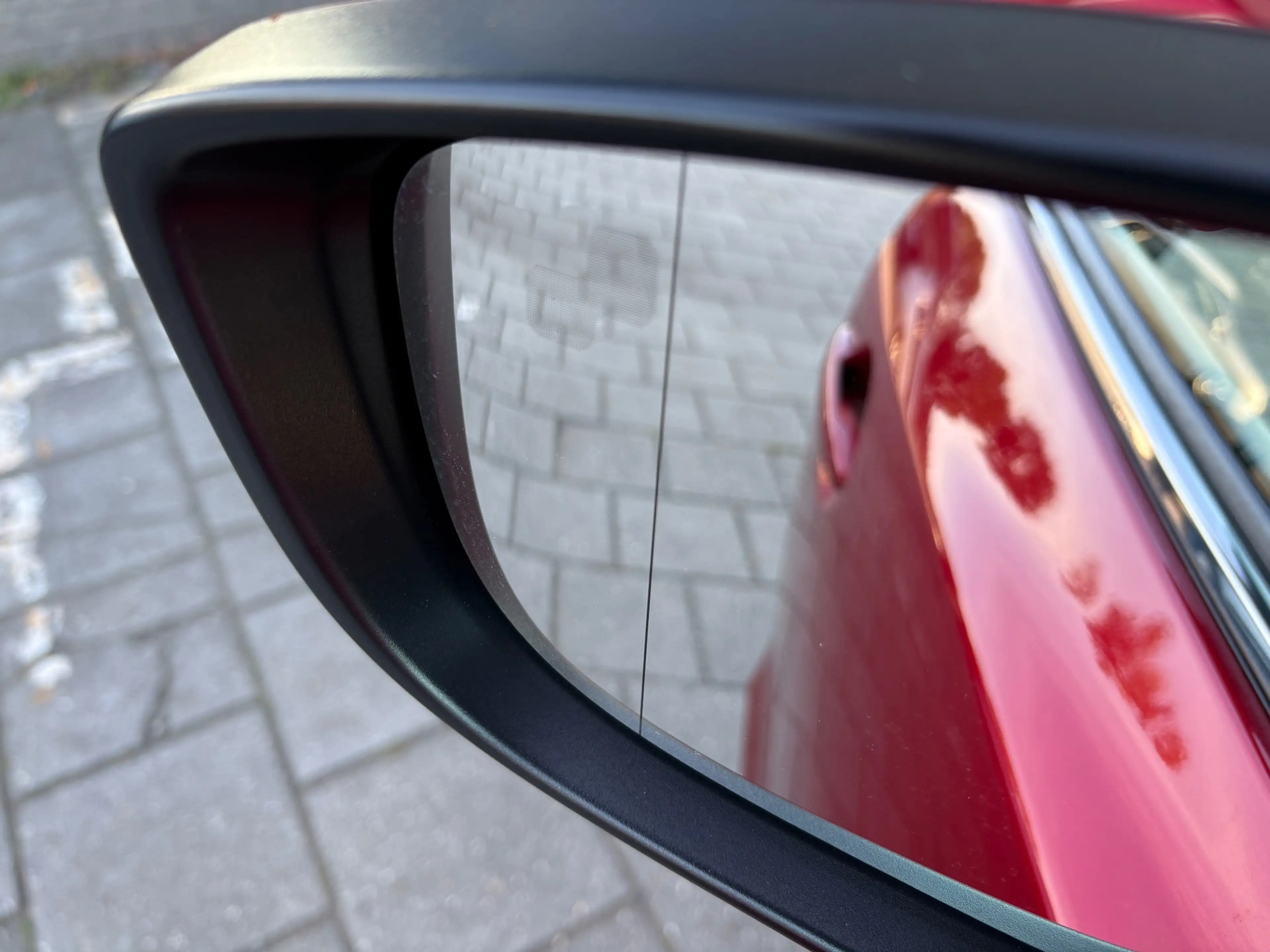 Mazda 3 2.0 SkyActiv-G 120 GT-M Leder, Apple Carplay, Stoe — photo 25