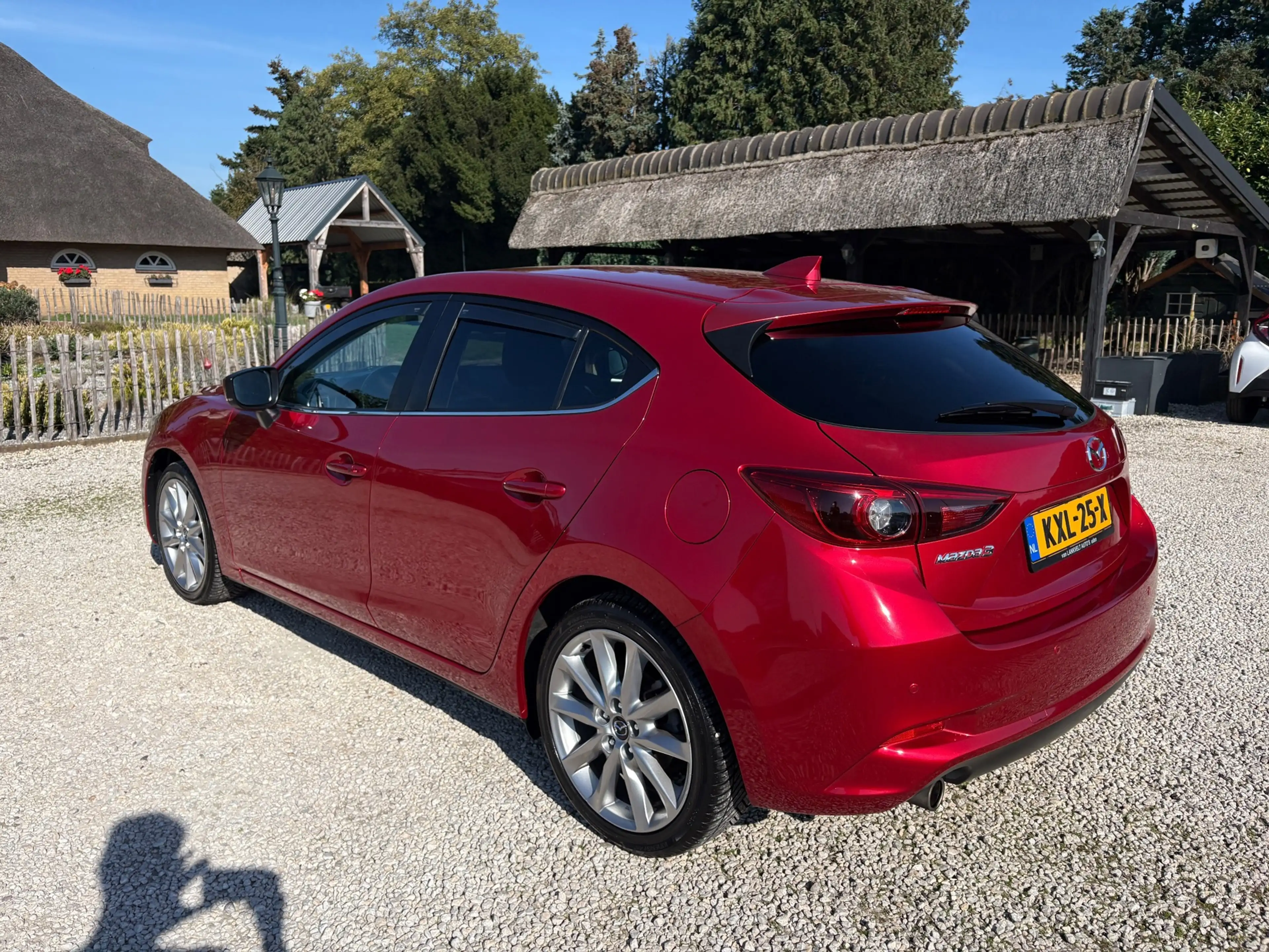 Mazda 3 2.0 SkyActiv-G 120 GT-M Leder, Apple Carplay, Stoe — photo 4