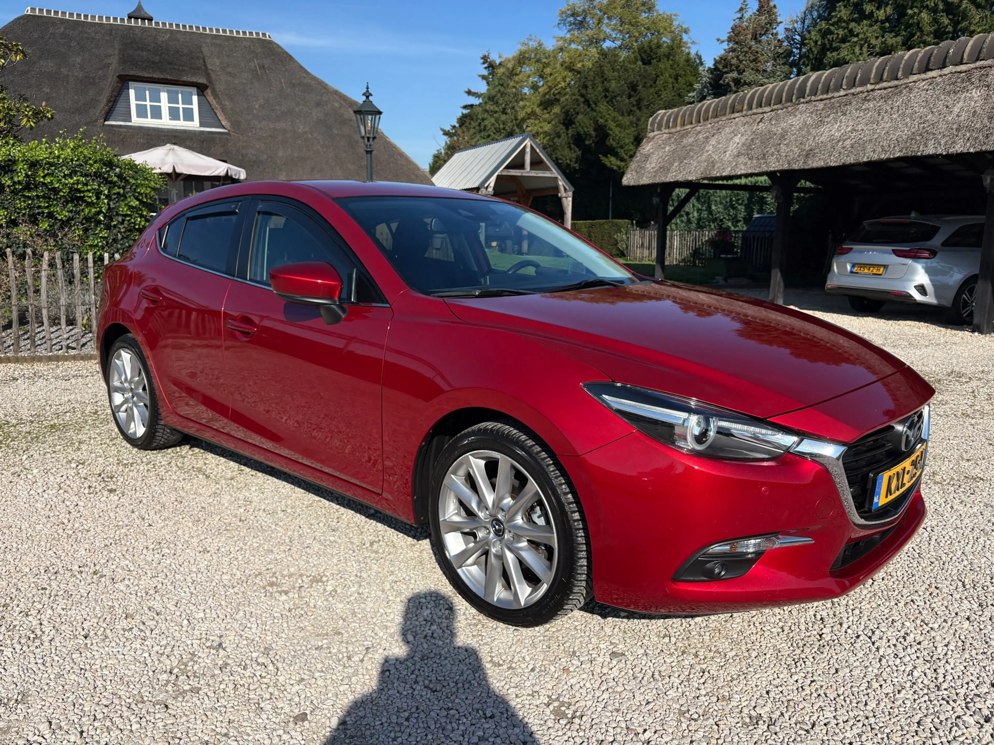 Mazda 3 2.0 SkyActiv-G 120 GT-M Leder, Apple Carplay, Stoe — photo 3