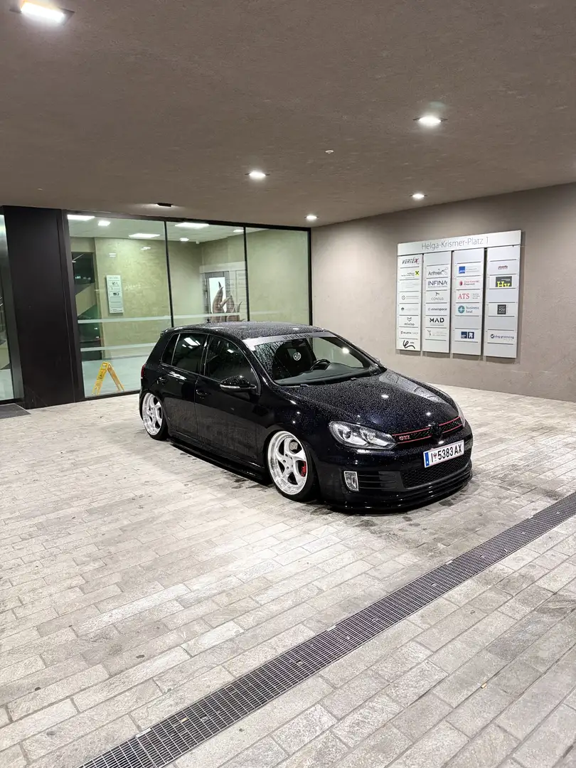 Volkswagen Golf GTI 2,0 DSG - 1
