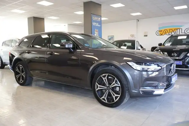Volvo V90 Cross Country B5 Ultimate AWD Aut.