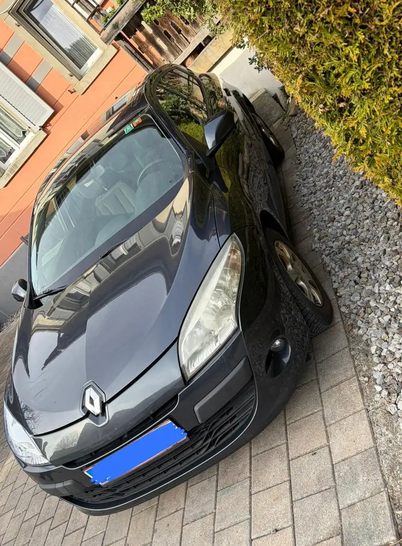 Renault Megane - - 2