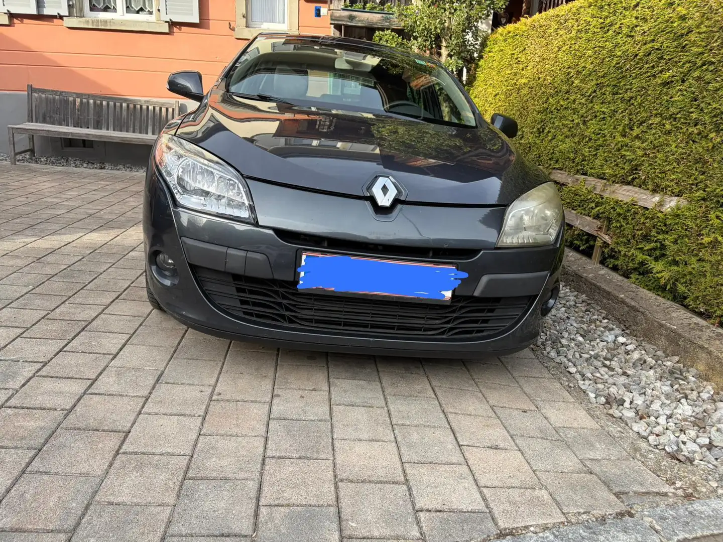 Renault Megane - - 1