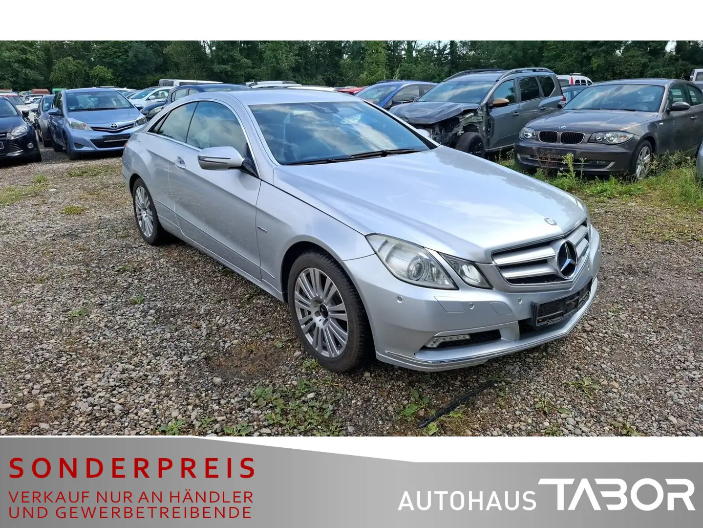 Mercedes-Benz E 350 E350 CGI Coupe Avantgarde Leder Navi PDC SHZ Kli Silber - 2