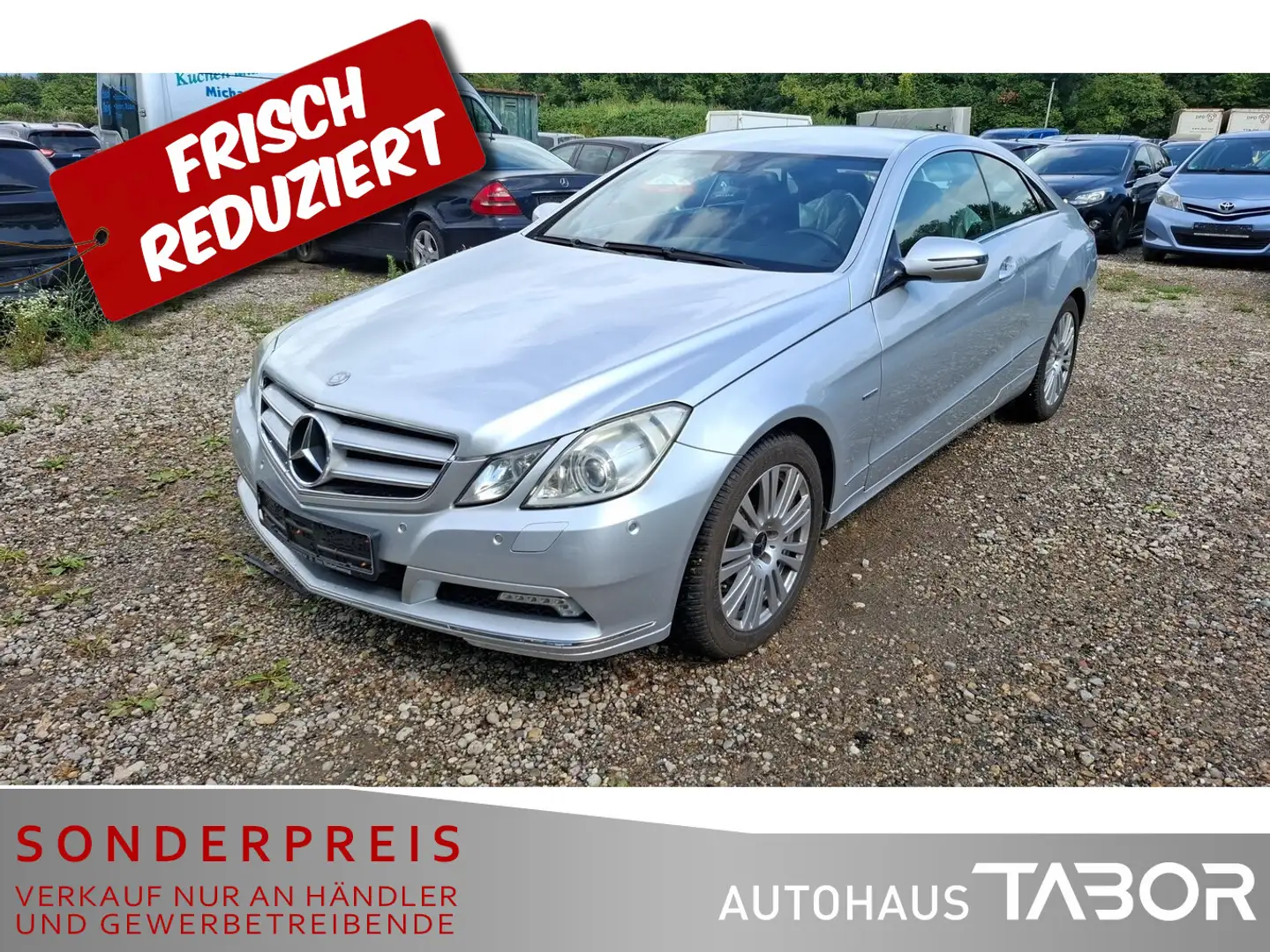 Mercedes-Benz E 350 E350 CGI Coupe Avantgarde Leder Navi PDC SHZ Kli Argent - 2