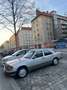 Mercedes-Benz Baureihe 124 Silber - thumbnail 1