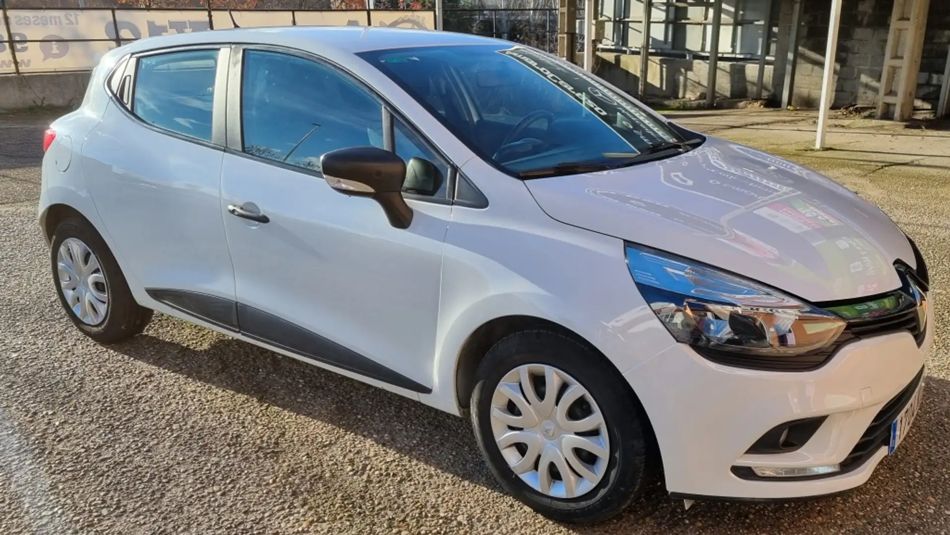 Renault Clio 1.5dCi Energy Business 55kW Wit - 1
