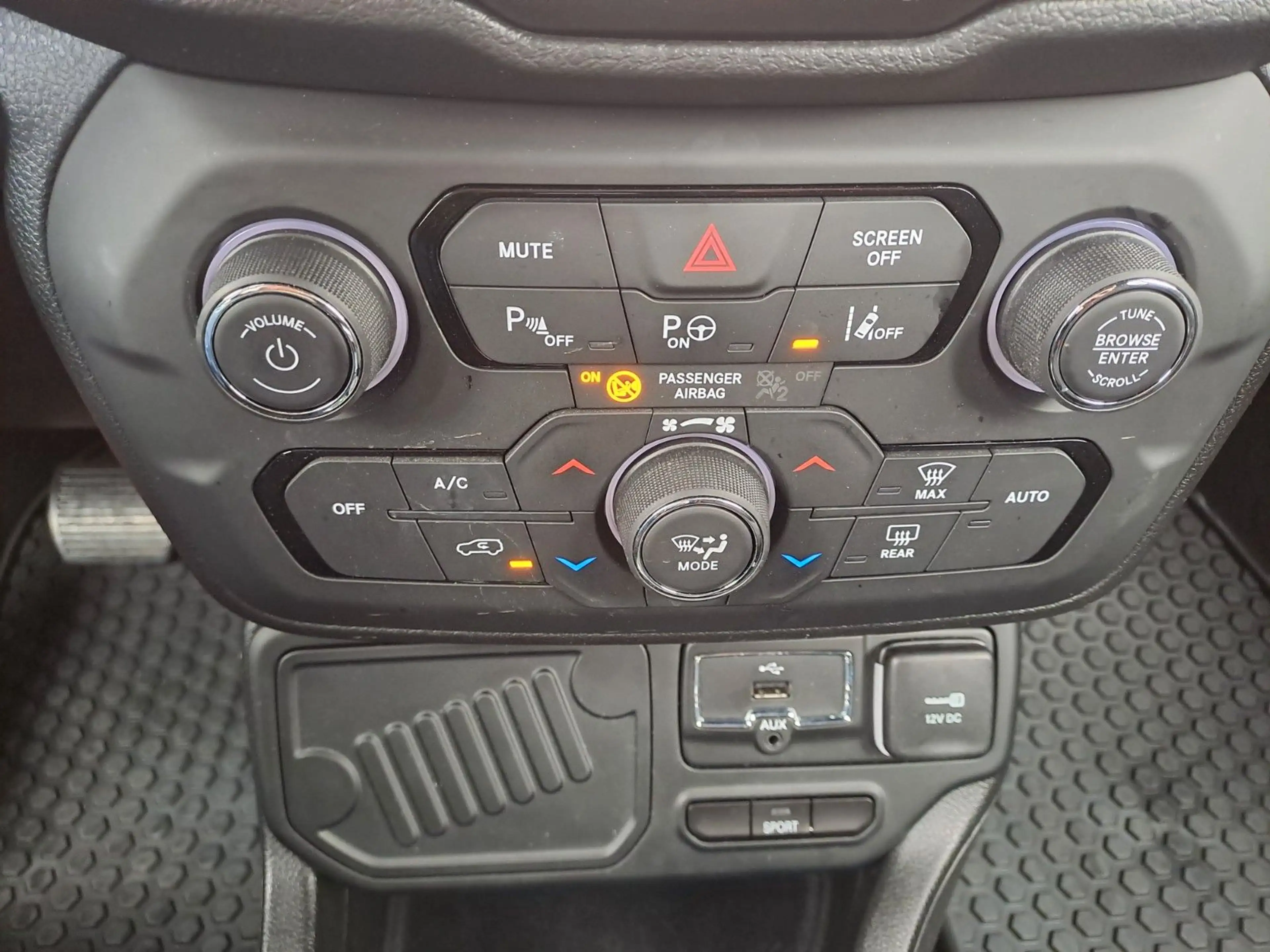 Jeep Renegade S FWD*NAVI*KEY.GO*LED*V.ZEICH.ERK.SPURH — photo 14