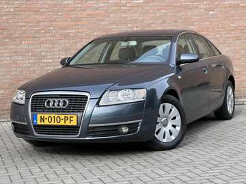 Sedan 2.4 V6 Automaat - Leder - 99DKM - Youngtimer
