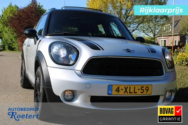 MINI Cooper Countryman 1.6 122pk Cooper Knockout Edition ECC/cruise/navi/