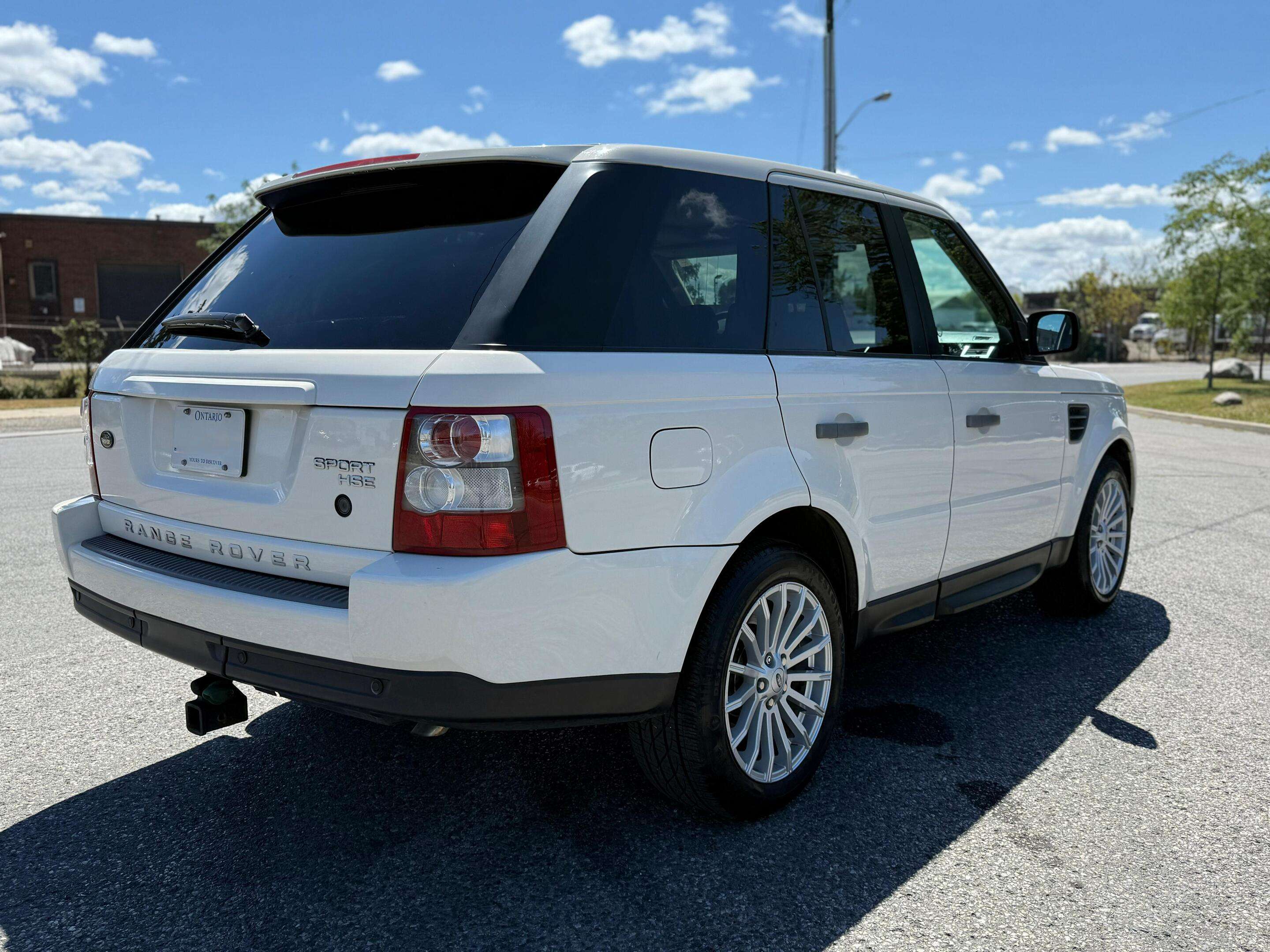 2009 Land Rover Range Rover Sport 4WD 4dr HSE thumb 7