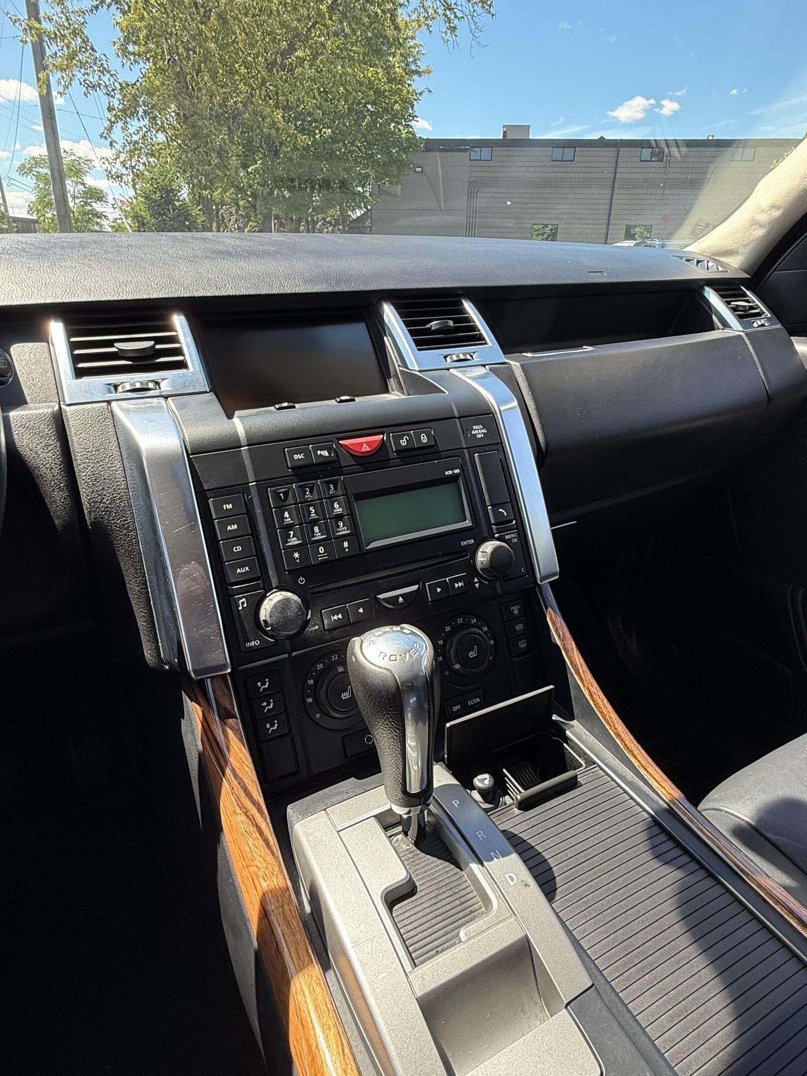 2009 Land Rover Range Rover Sport 4WD 4dr HSE thumb 21